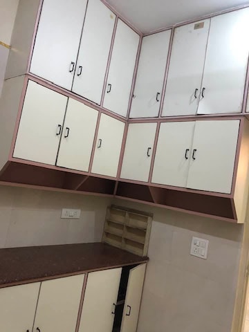 Furnished Amenities in 2 BHK Apartment at Vasant Apartments, Sector 13 – for Rent