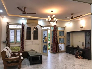 Living Room in 2 BHK Apartment at Vasant Apartments, Sector 13 – for Rent