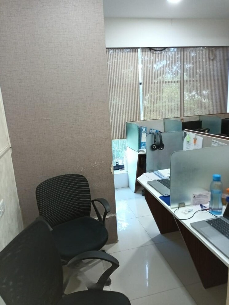 Team Area, prabhadevi Commercial Office Space 4000 Sq.Ft. In Prabhadevi Mumbai 9006524
