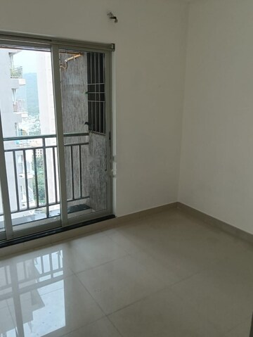 Room in 2 BHK Apartment at Ashar Metro Towers, Vartak Nagar – for Rent