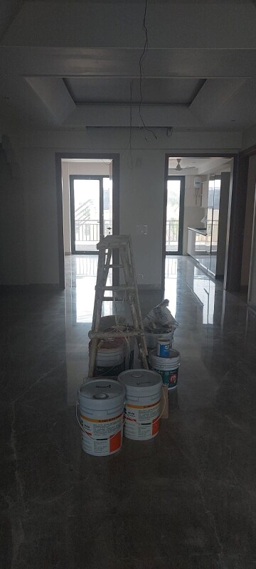 Gym in 4 BHK Builder Floor at Milestone 32nd Avenue, Sector 15 – for Rent