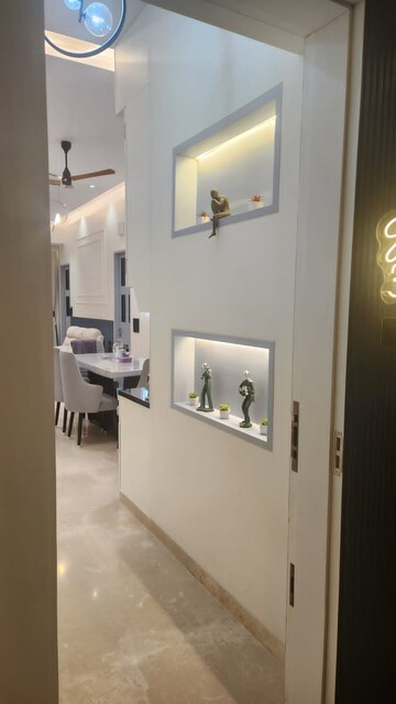 Bathroom in 2 BHK Apartment at Omkar Alta Monte, Malad East – for Rent