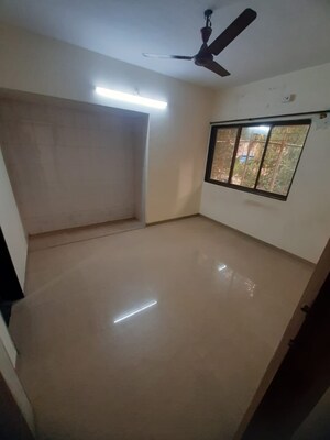 Room in 1.5 BHK Apartment at Hiranandani Estate Spenta, Ghodbunder Road – for Sale