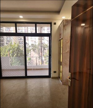 Room in 3 BHK Villa at Sector 1 – for Sale
