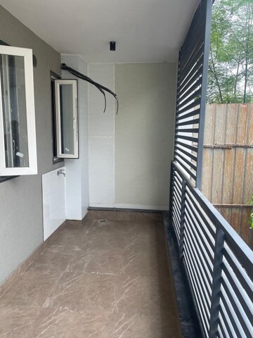 Balcony in 4 BHK Builder Floor at Milestone 32nd Avenue, Sector 15 – for Rent