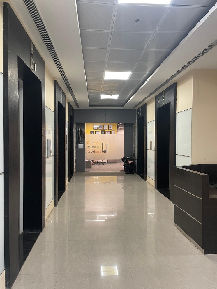 undefined, marathon-futurex Commercial Office Space 5908 Sq.Ft. In Lower Parel Mumbai 9006600