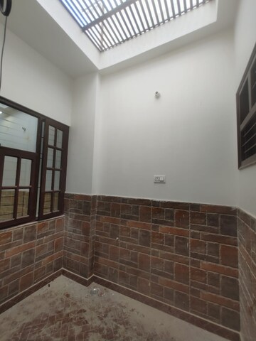 Room in 3 BHK Independent House at Arsha Madhav Greens, Gomti Nagar – for Sale