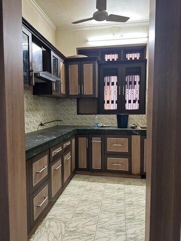 Kitchen in 3 BHK Builder Floor at Milestone 32nd Avenue, Sector 15 – for Rent