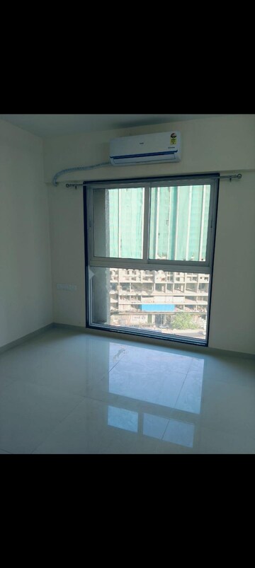 1 BHK Apartment For Rent in Ashar Axis, Majiwada