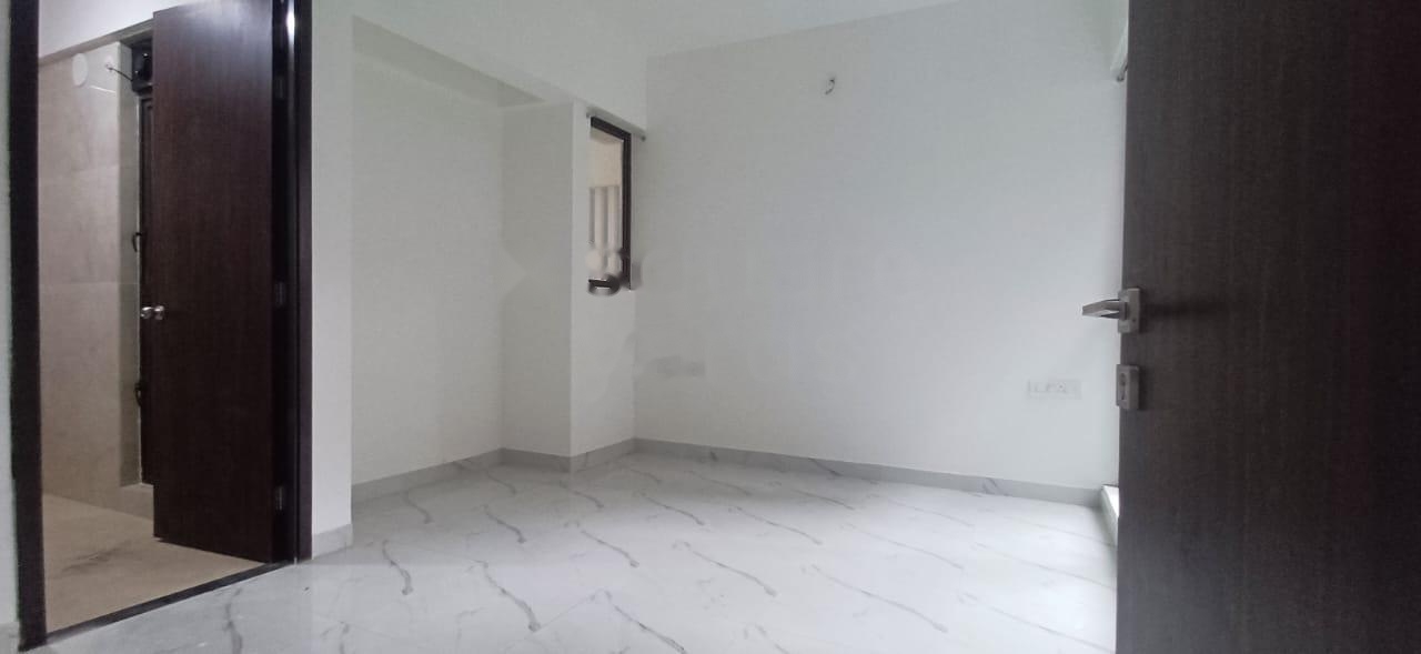2 BHK Apartment For Rent in Raymond Ten X Habitat