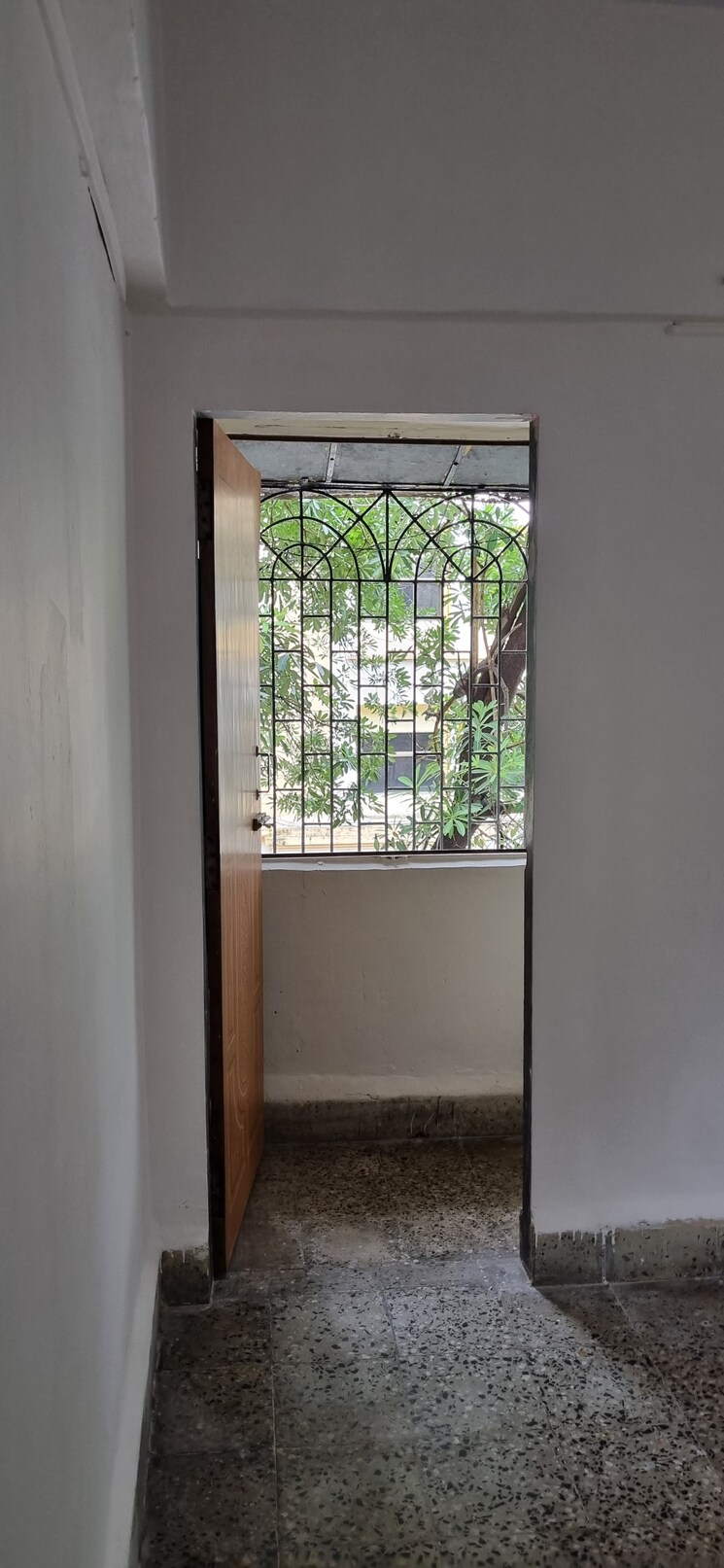 Room, sai-baba-vihar-complex 2 Bedroom 750 Sq.Ft. Apartment In Ghodbunder Road Thane 9006737