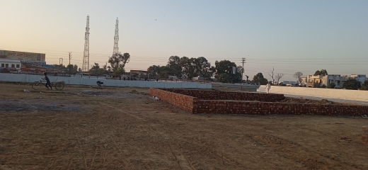 Land For Sale in Yash Plot