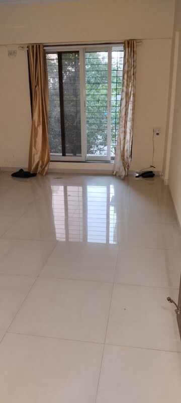 Bathroom in 1 BHK Apartment at Cosmos Orchid, Ghodbunder Road – for Rent