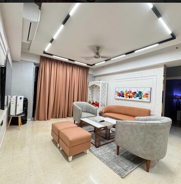 3 BHK Penthouse For Sale in Raheja Vedaanta, Sector 108