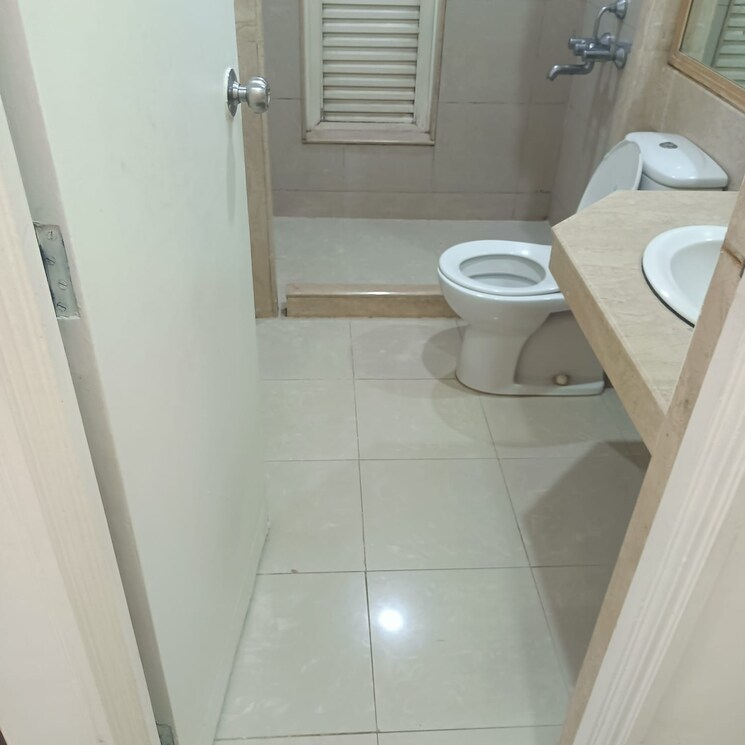 Master Bedroom, hiranandani-verona-co-op-housing-society-ltd 3 Bedroom 1285 Sq.Ft. Apartment In Powai Mumbai 9006807