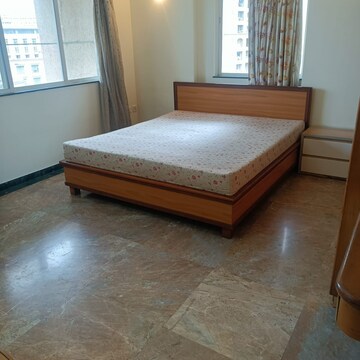 Room in 3 BHK Apartment at Hiranandani Verona Co op Housing Society Ltd, Powai – for Rent