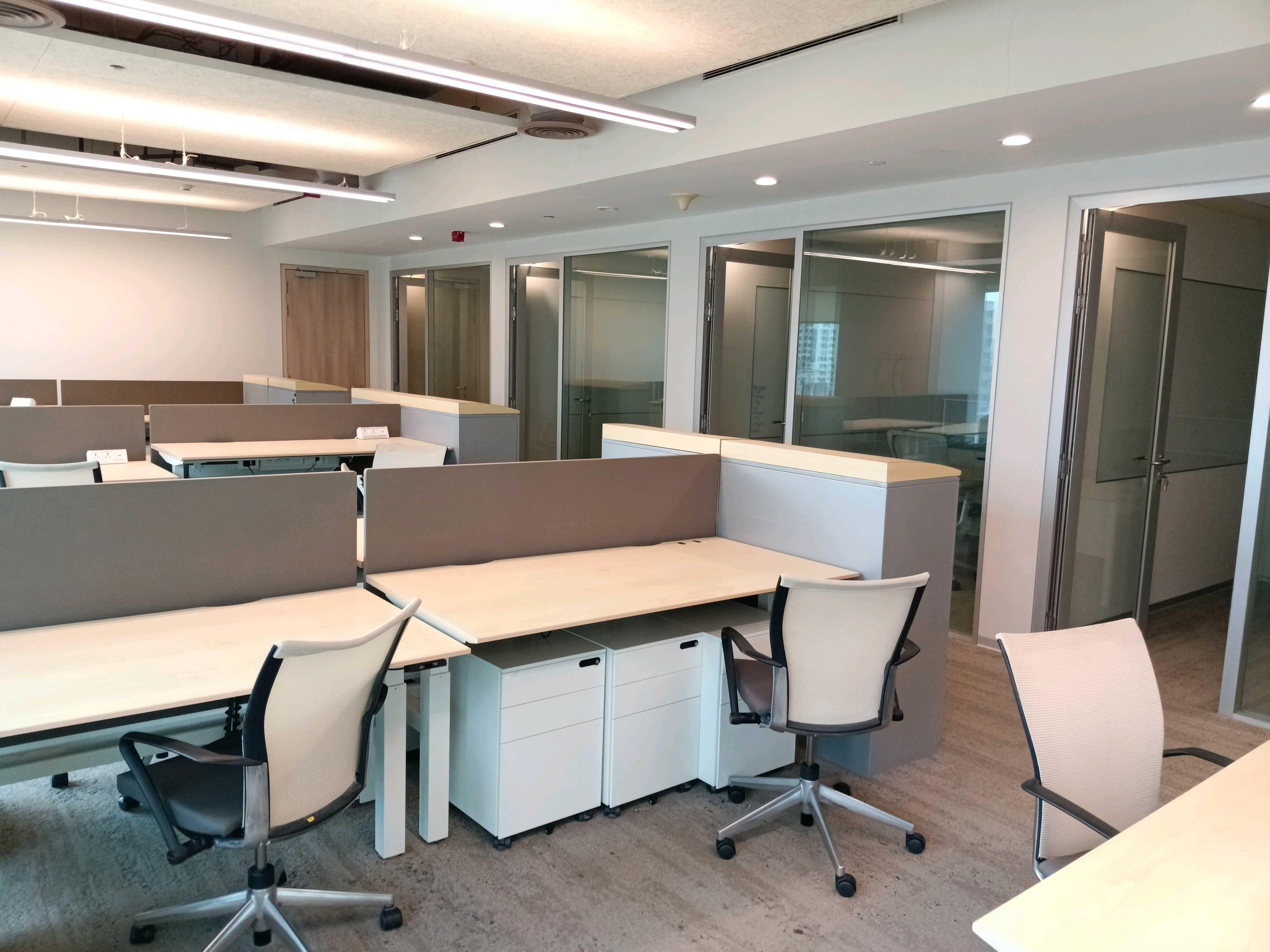 Office Space For Rent in Peninsula Business Park