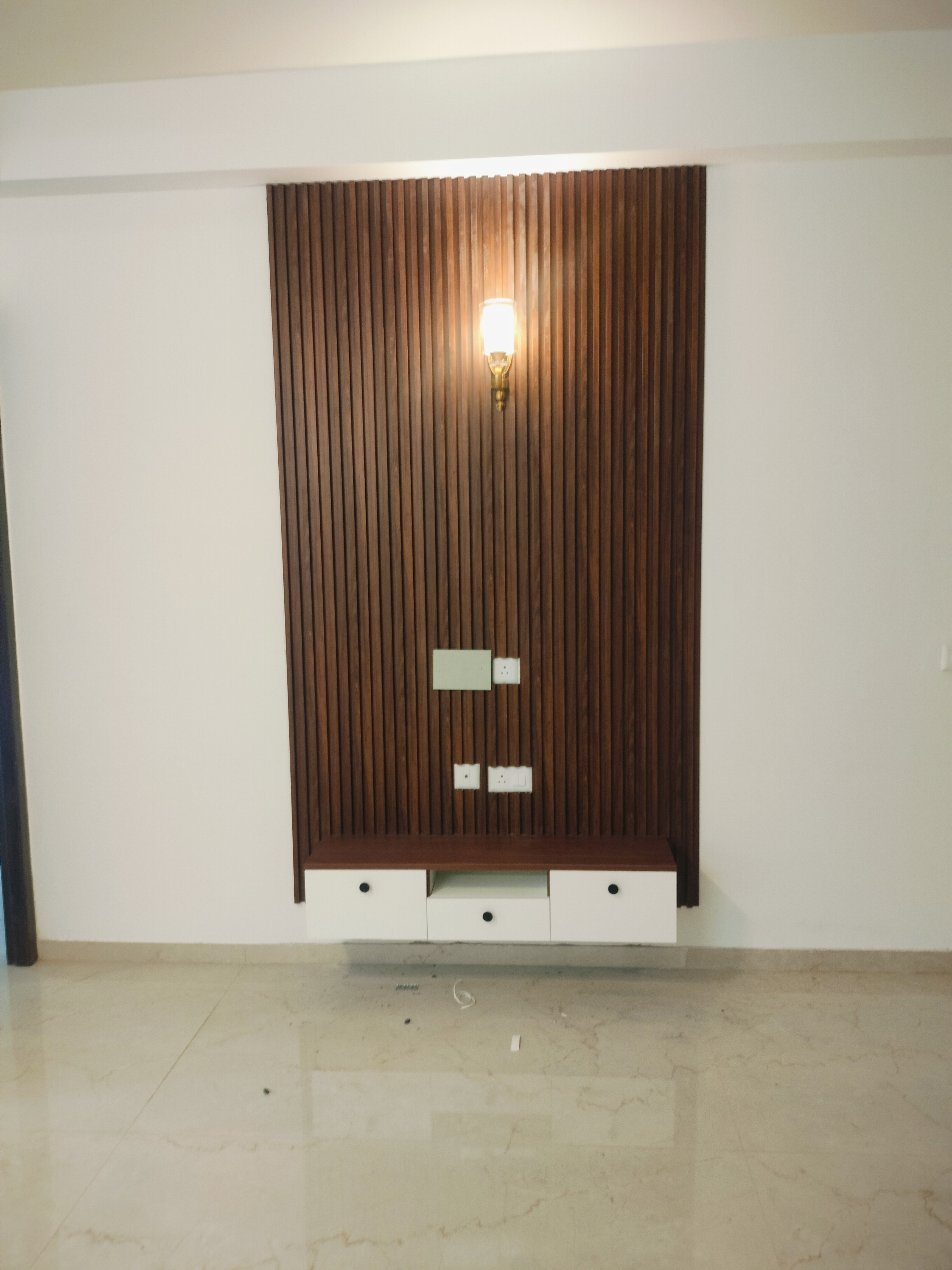 3 BHK + Extra Room Apartment For Rent in Smart World Orchard