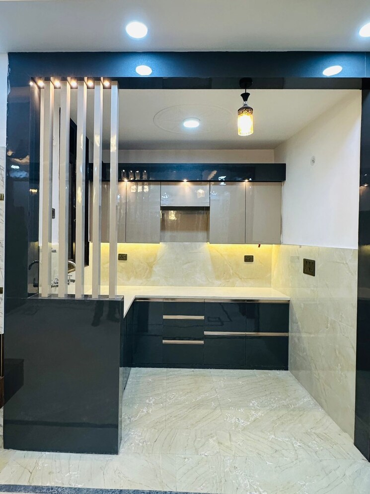 Kitchen, shakti khand iv 3 Bedroom 90 Sq.Mt. Independent House In Shakti Khand iv Ghaziabad 9006873