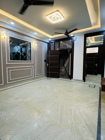 Room in 3 BHK Independent House at Shakti Khand iv – for Sale