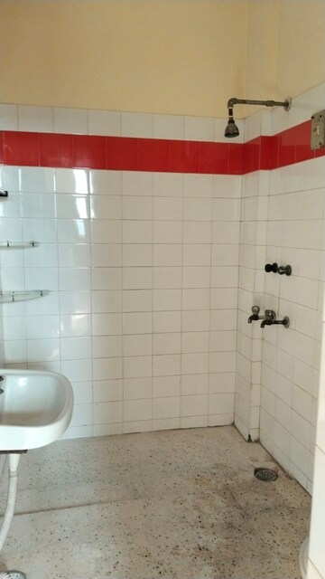 Bathroom in 3 BHK Apartment at Sector 18 Dwarka – for Rent