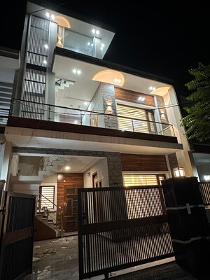 4 BHK Independent House For Sale in Sector 125