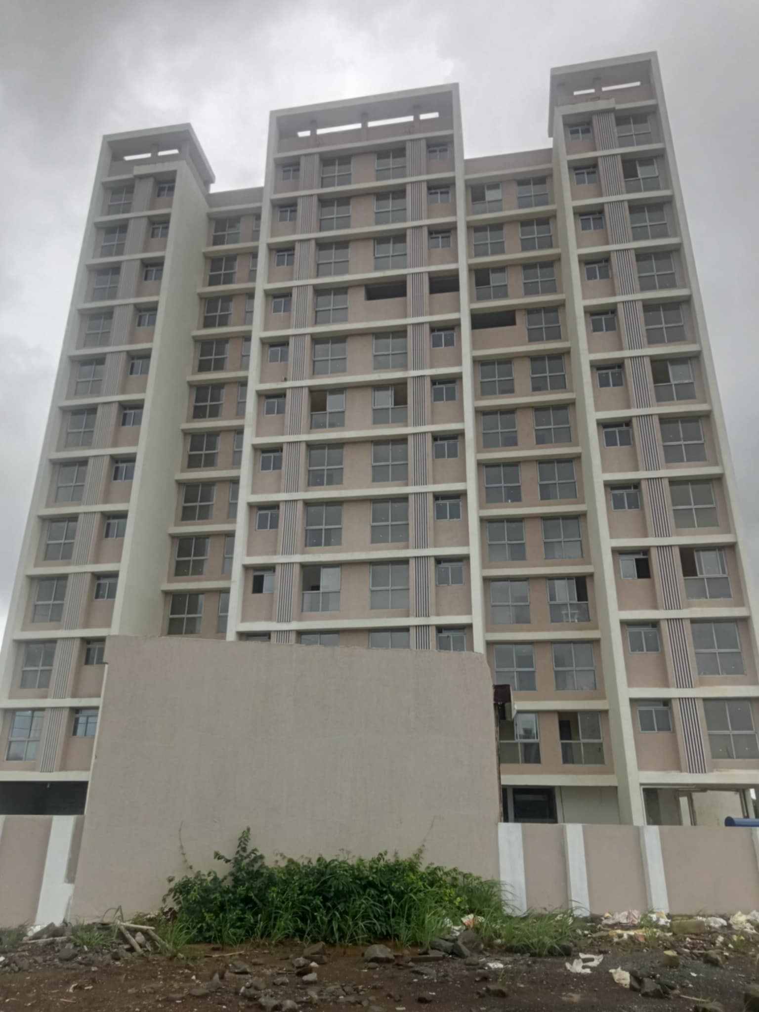 2 BHK + Servant Room Apartment For Sale in Maglam Kharghar Sector 37