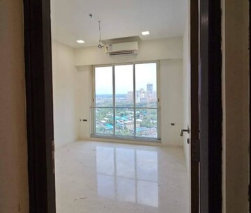 Room in 3 BHK Apartment at ATS Kocoon, Sector 109 – for Rent