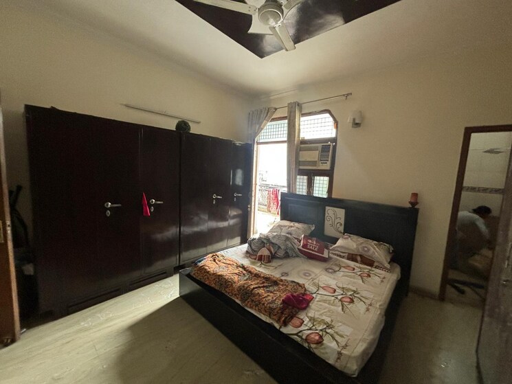Bedroom, fateh nagar 4 Bedroom 1800 Sq.Ft. Builder Floor In Fateh Nagar Delhi 9007003