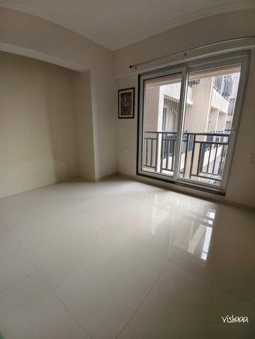 Room in 1 BHK Apartment at Raunak Bliss, Ghodbunder Road – for Rent