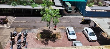 Parking in 1 BHK Apartment at Lodha Amara, Kolshet Road – for Rent