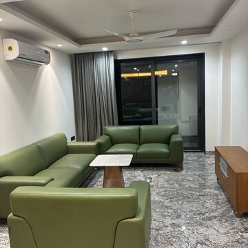 Team Area in 3 BHK Builder Floor at Palam Vihar – for Rent