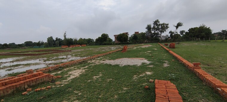 Garden, gomti nagar  1000 Sq.Ft. Plot In Gomti Nagar Lucknow 9007125