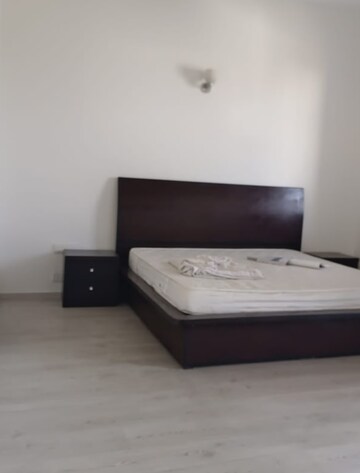 Bedroom in 4 BHK Apartment at Indiabulls Enigma, Sector 110 – for Rent