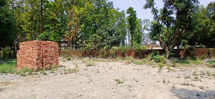 Cover Image, dehradun cantt  10000 Sq.Ft. Plot In Dehradun Cantt Dehradun 9007131