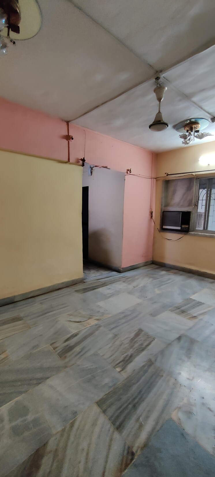 Room, sai-baba-vihar-complex 1 Bedroom 450 Sq.Ft. Apartment In Ghodbunder Road Thane 9007145