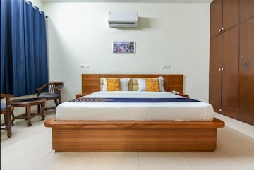 Bedroom in 4 BHK Independent House at Ambala Highway – for Rent