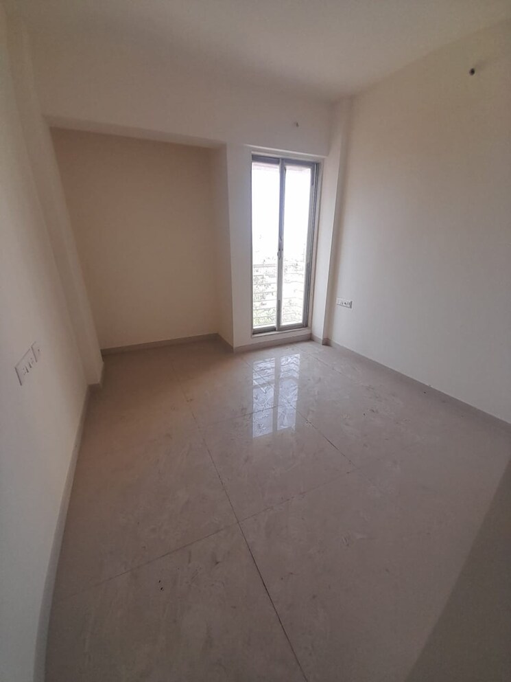 Room, hari-manan-heights-a-wing 1 Bedroom 550 Sq.Ft. Apartment In Kavesar Thane 9007195