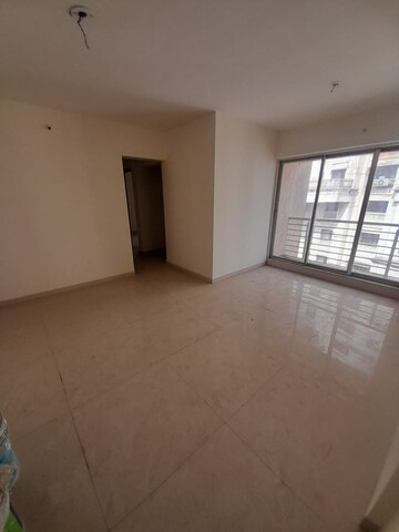 Room in 2 BHK Apartment at Hari Manan Heights A Wing, Kavesar – for Rent
