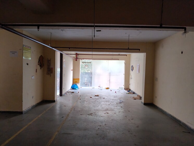 Exterior View, sector 65 Commercial Warehouse 6000 Sq.Yd. In Sector 65 Noida 9007328