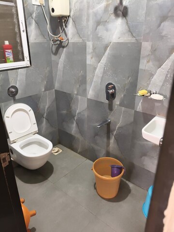 Bathroom in 2 BHK Apartment at Shraddha Pinnacle, Vikhroli East – for Rent