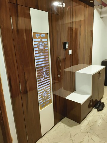 Lobby in 2 BHK Apartment at Shraddha Pinnacle, Vikhroli East – for Rent