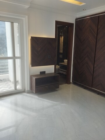 3 BHK Builder Floor For Sale in BPTP District 3, Sector 85
