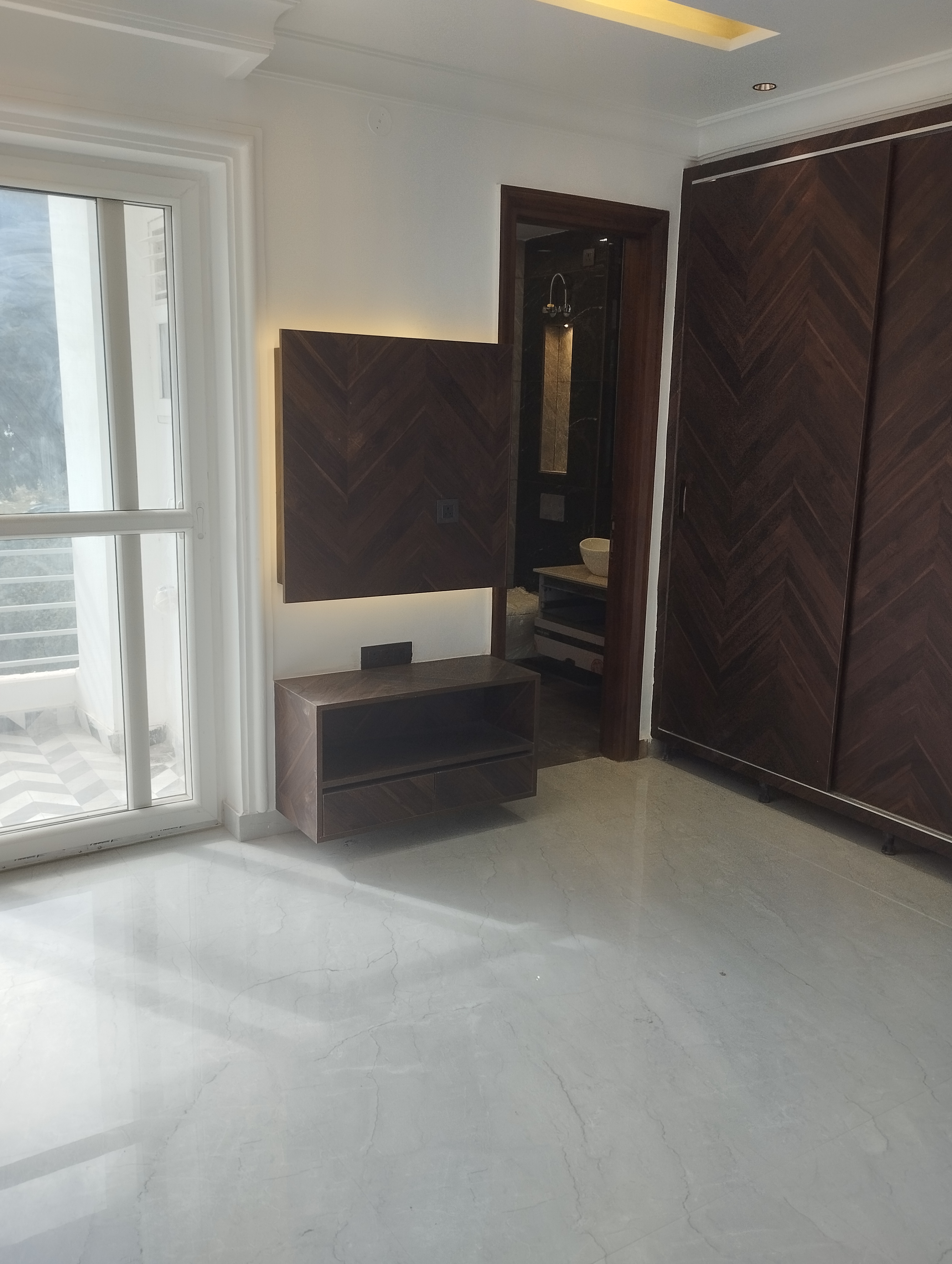 3 BHK + Servant Room Builder Floor For Sale in BPTP District 3