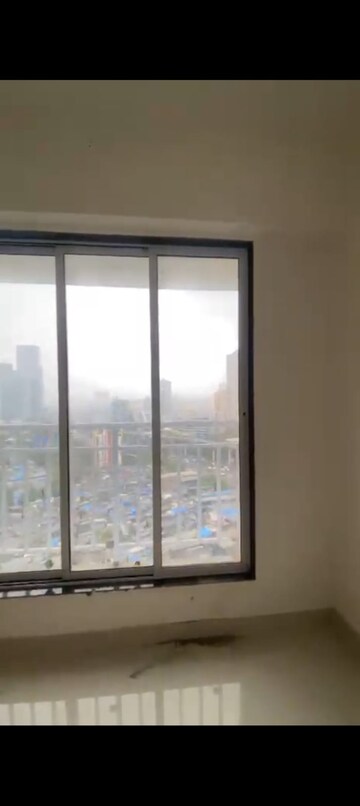 Room in 2 BHK Apartment at DGS Sheetal Tapovan, Malad East – for Rent