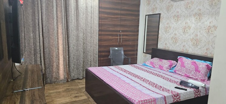 Bedroom, dlf-regency-park-i 2 Bedroom 1150 Sq.Ft. Apartment In Dlf Phase iv Gurgaon 9007350