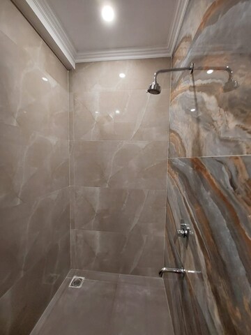 Bathroom in 4 BHK Builder Floor at Ambala Highway – for Rent