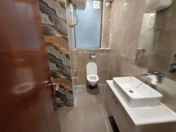 Bathroom in 4 BHK Builder Floor at Ambala Highway – for Rent