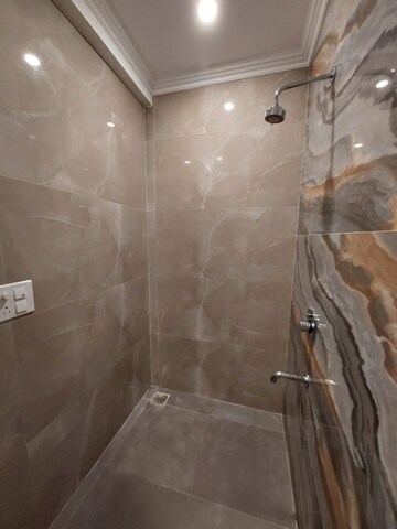 Bathroom in 4 BHK Builder Floor at Ambala Highway – for Rent