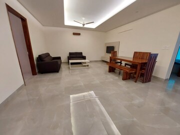 Living Room in 4 BHK Builder Floor at Ambala Highway – for Rent